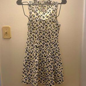 Dress w/ Pockets. Size: Small, Colors: Off-white w/Navy Blue/Yellow Patterns